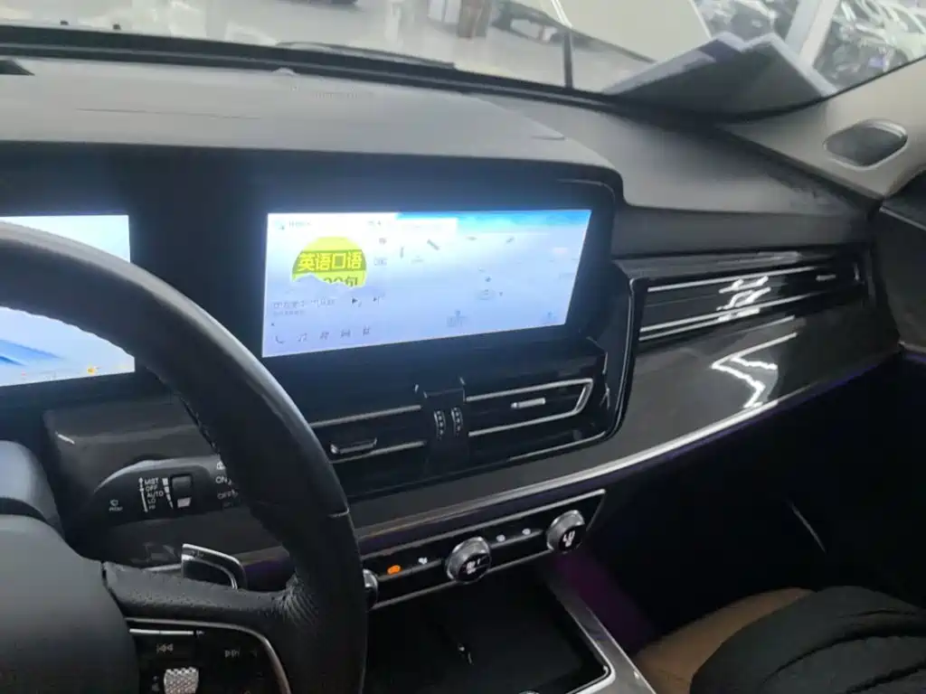 Hongqi Hongqi HS5 — миниатюра 13