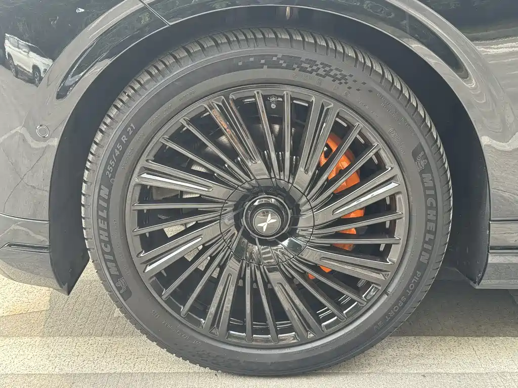 XPeng G9 — миниатюра 9