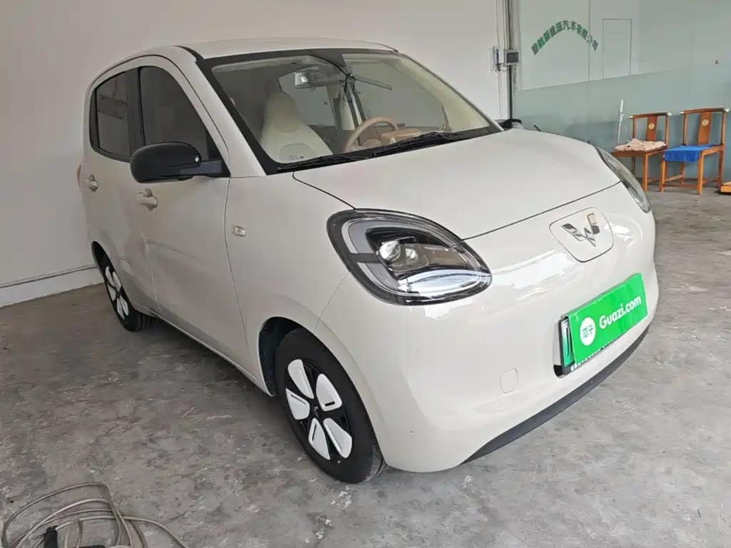 Wuling MINIEV — миниатюра 4