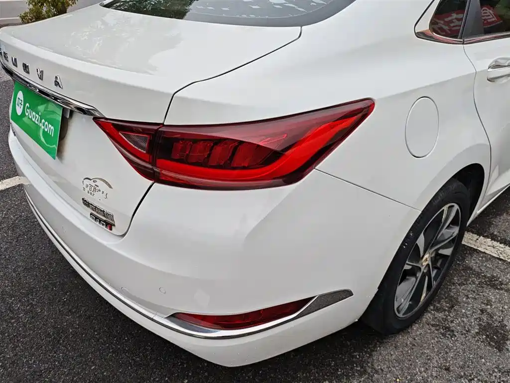 BAIC U7 — миниатюра 8