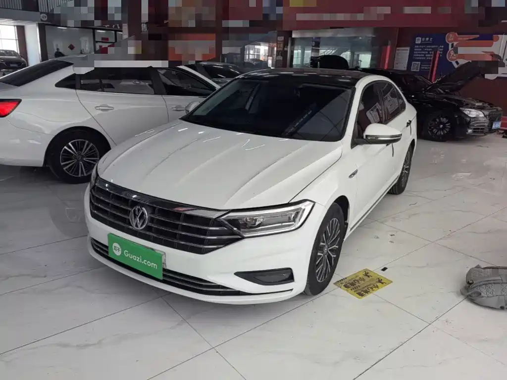 Volkswagen Sagitar