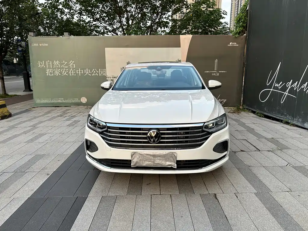 Volkswagen Lavida — миниатюра 2