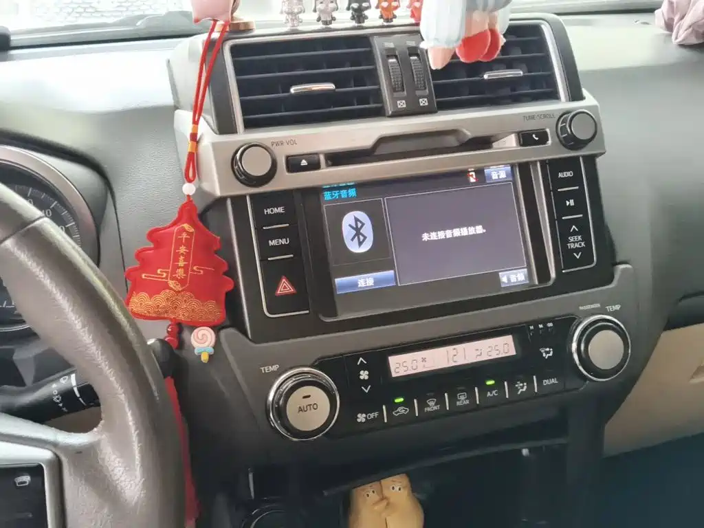 Toyota Prado — миниатюра 14