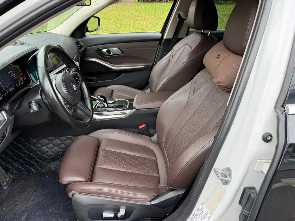 BMW 3 Series — миниатюра 8