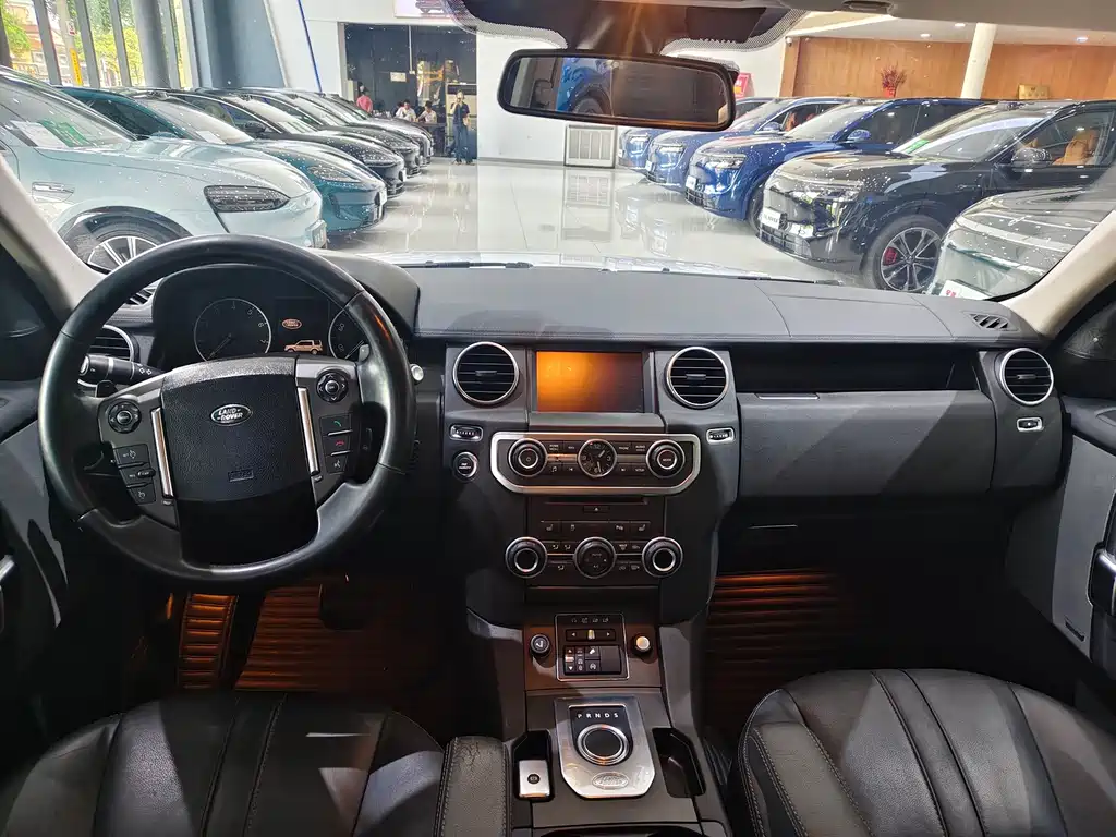 Land Rover Discovery — миниатюра 9
