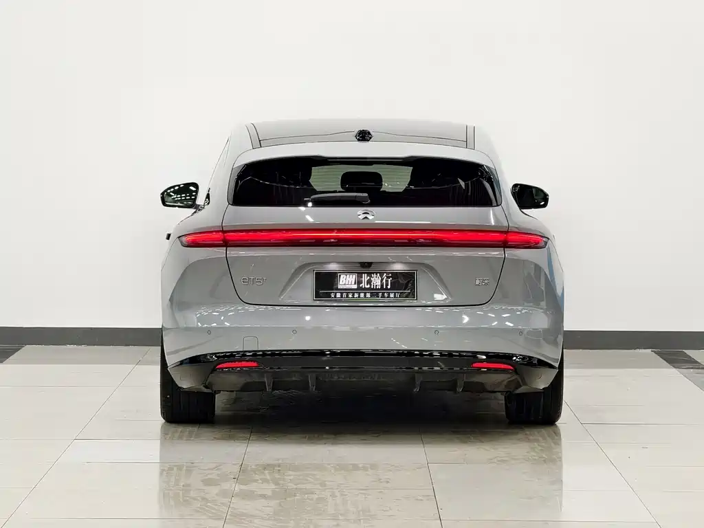 NIO NIO ET5T