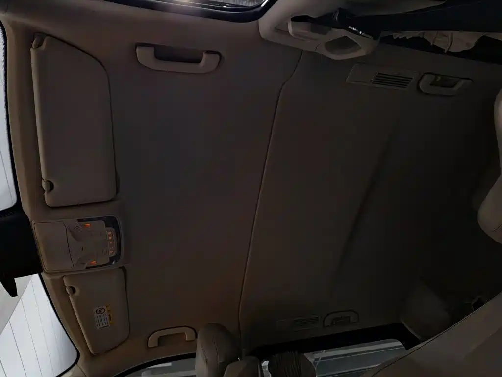 Mercedes-Benz Vito — миниатюра 14