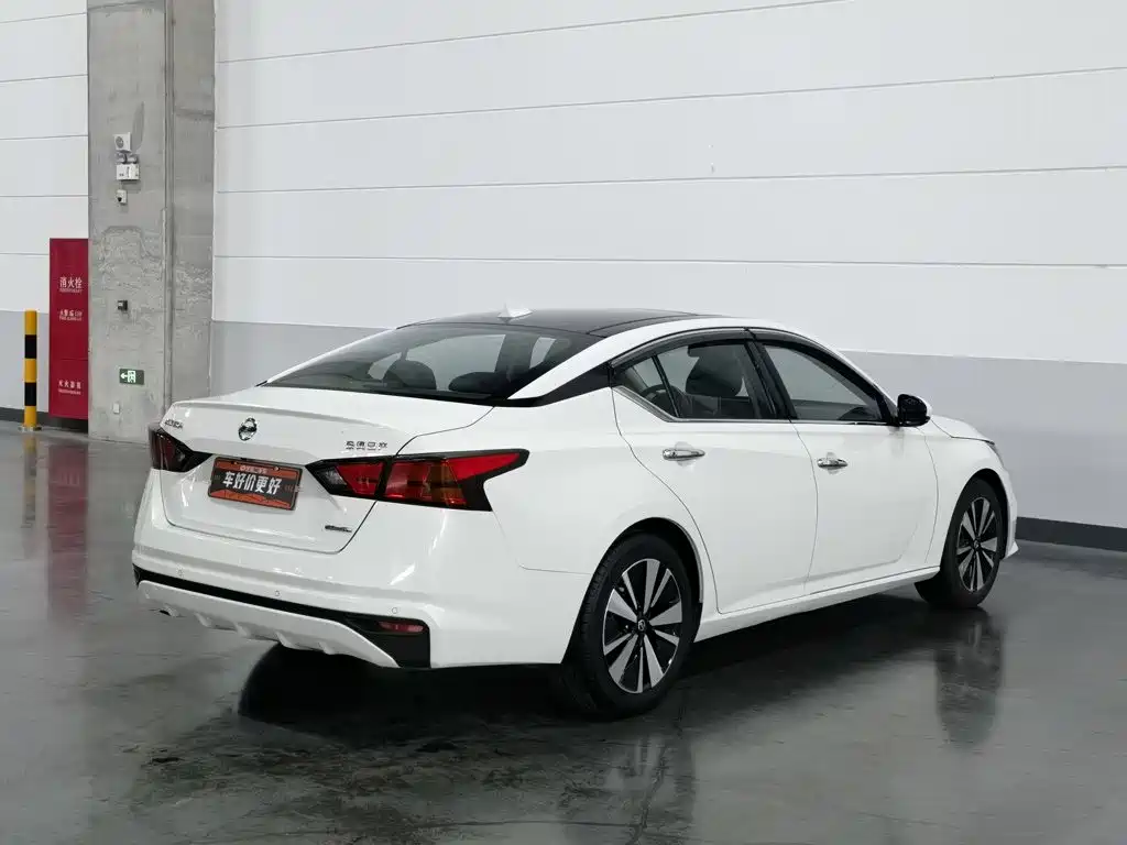 Nissan Teana — миниатюра 2