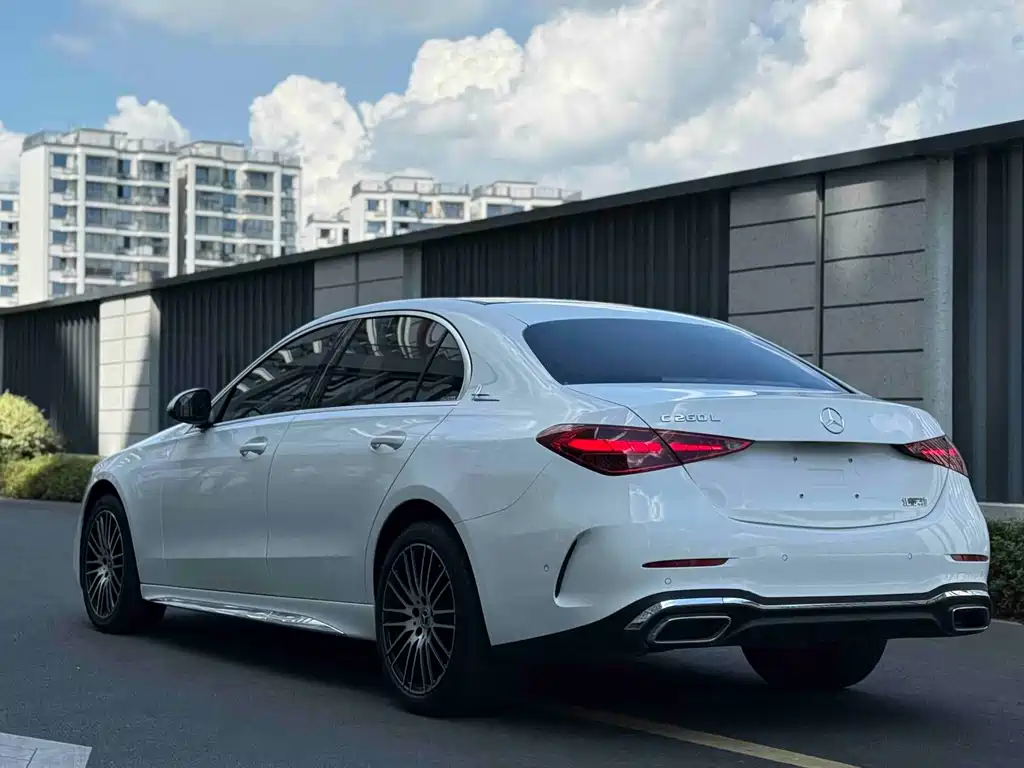 MERCEDES-BENZ C CLASS