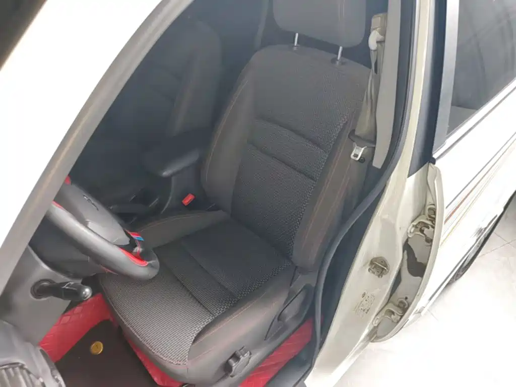 Chery Tiggo 3 — миниатюра 15