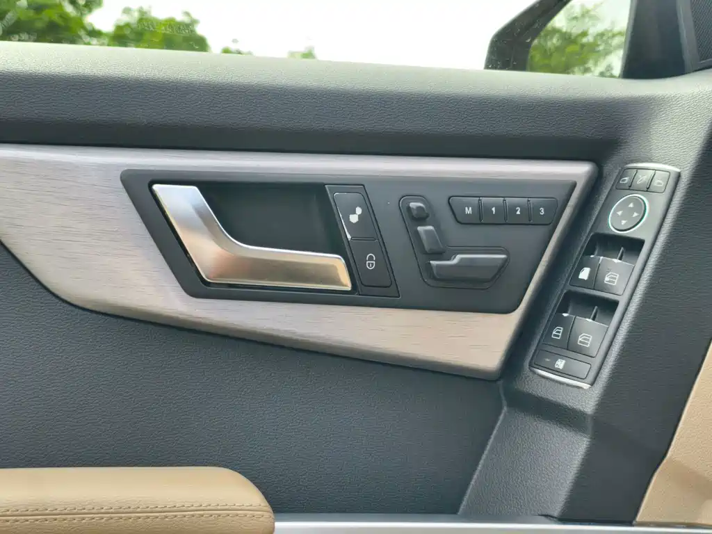 Mercedes-Benz GLK-Class — миниатюра 11