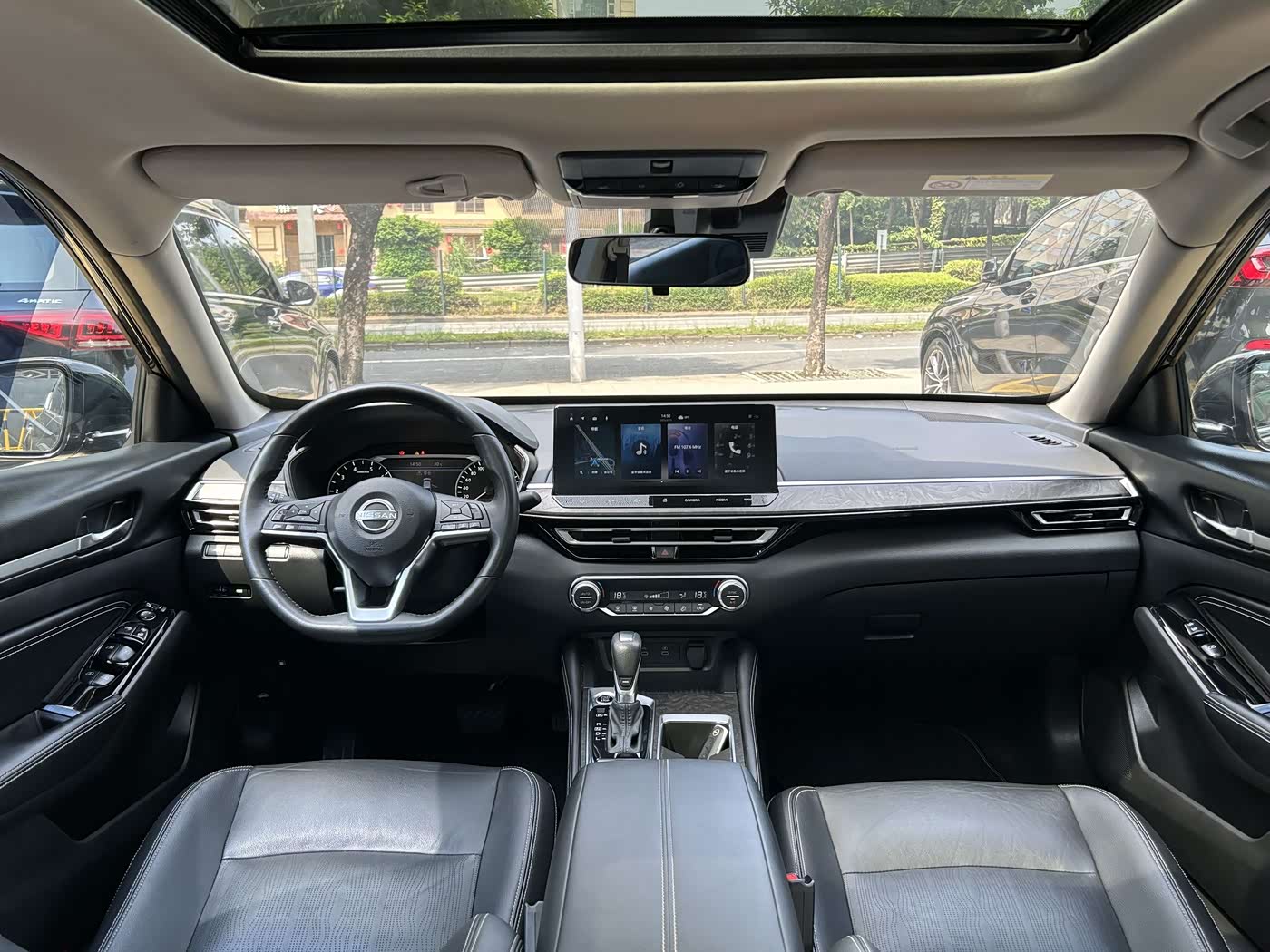 Nissan Teana 2.0 л 2023 г. Чёрный, пробег 49000 км