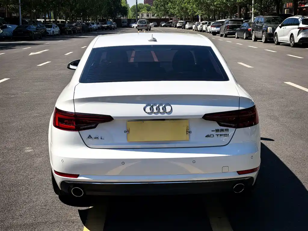 Audi A4L — миниатюра 11
