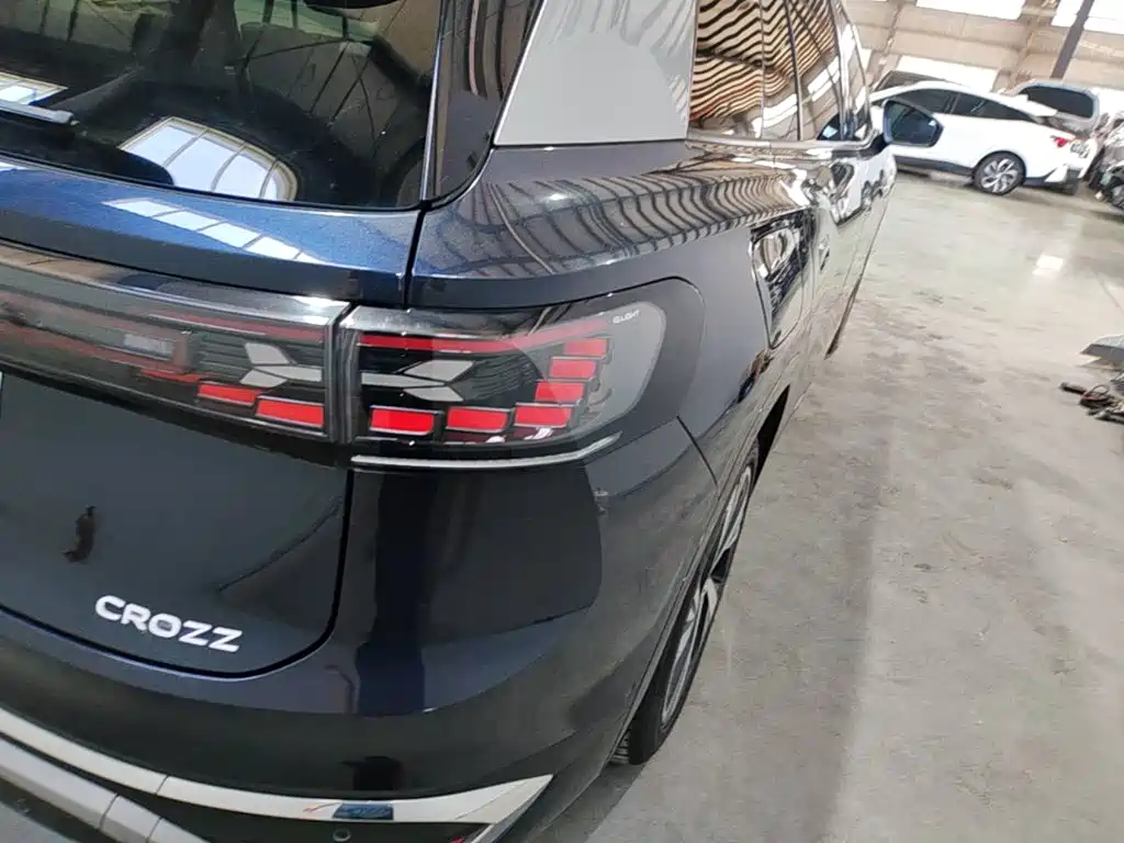 Volkswagen ID.6 Crozz — миниатюра 24