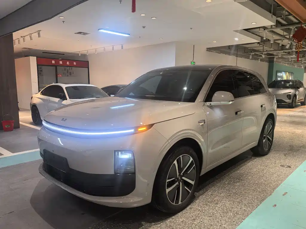 Li Auto IDEAL L6