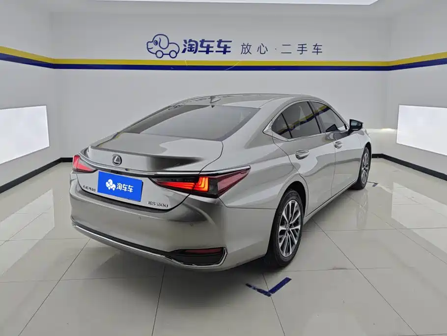 Lexus ES — миниатюра 3