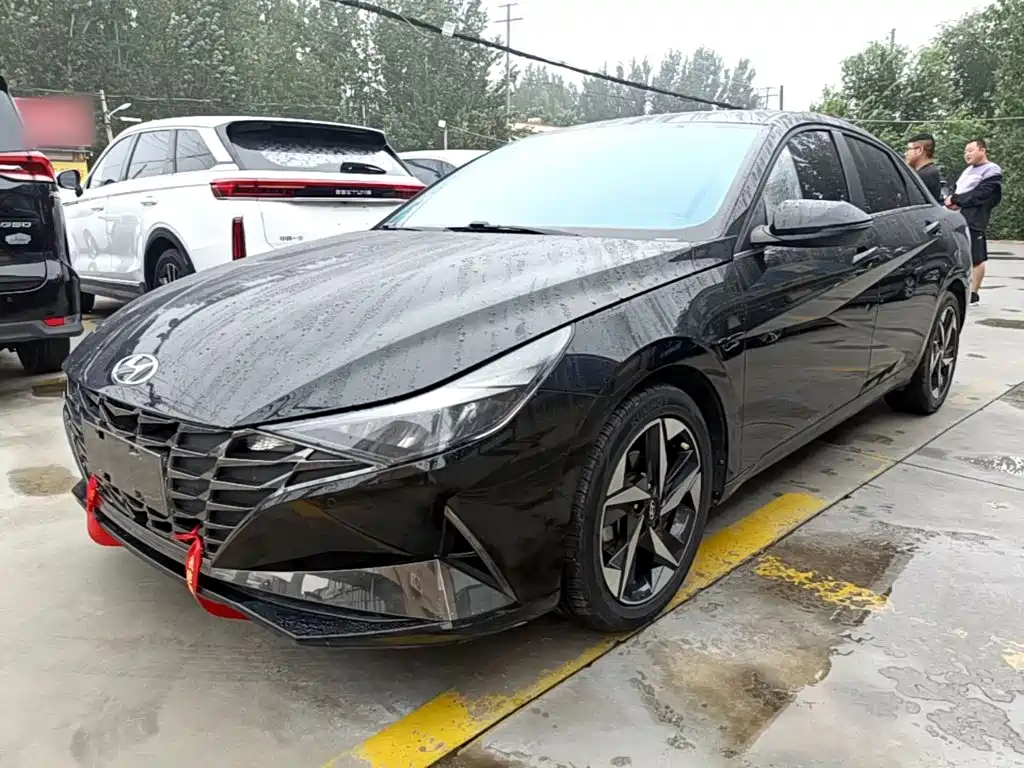 Hyundai Elantra — миниатюра 2
