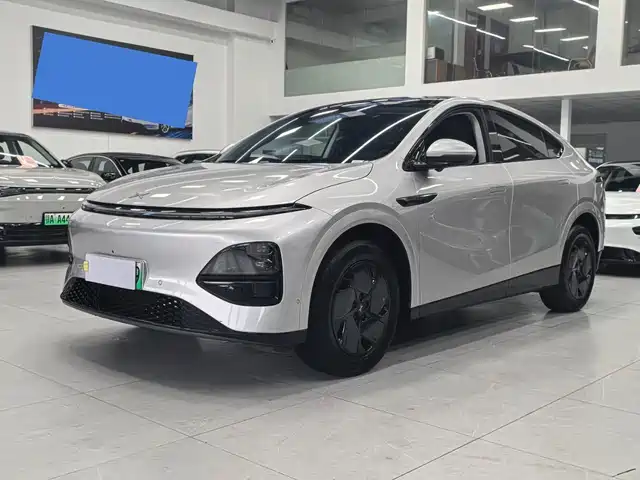 2025 Xpeng G6