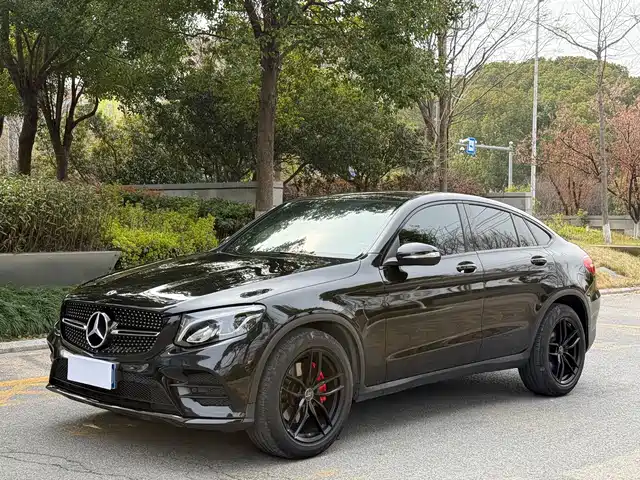 MERCEDES-BENZ GLC COUPE