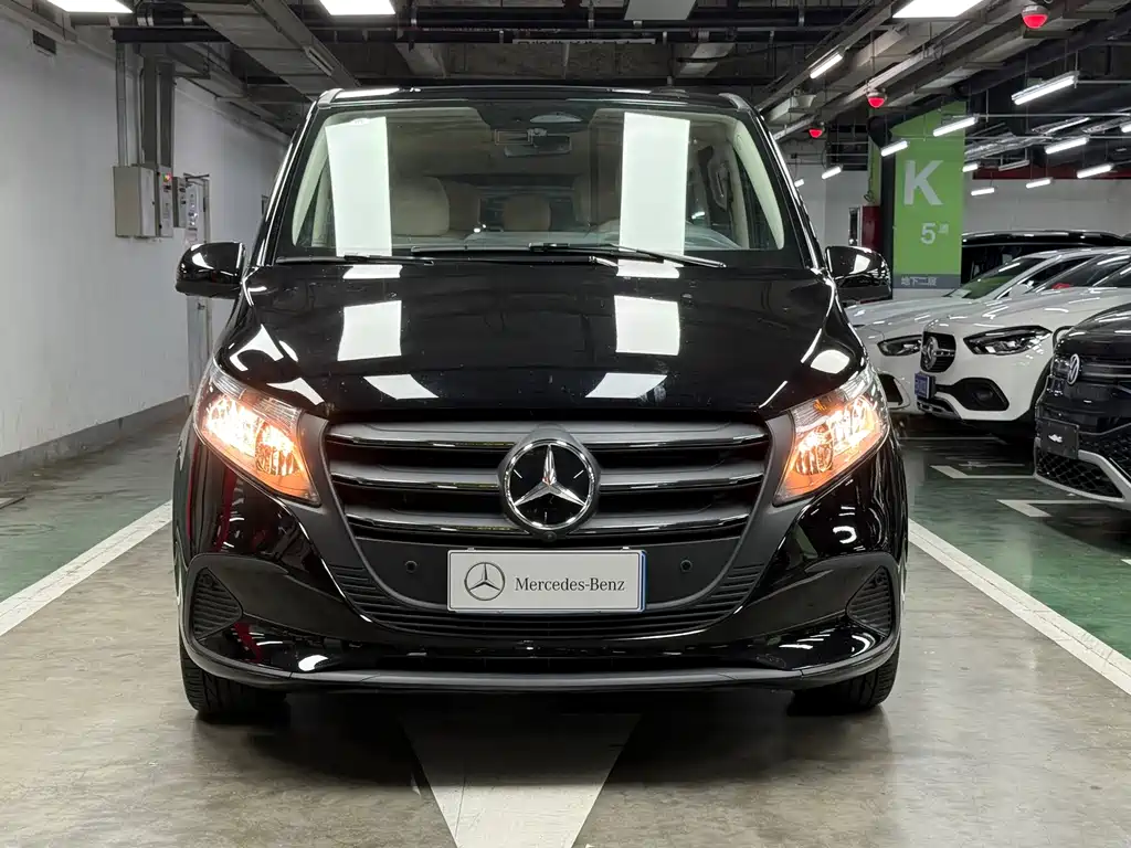 Mercedes-Benz Vito — миниатюра 2
