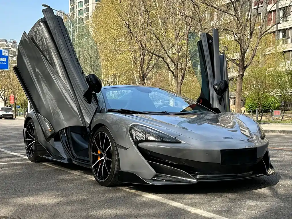 McLaren 600LT — миниатюра 3