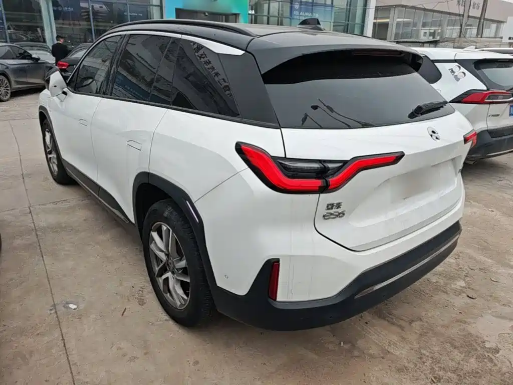 NIO ES6 — миниатюра 5