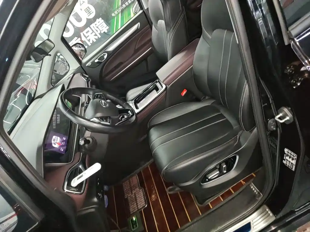 GAC Motor Trumpchi M6 — миниатюра 15