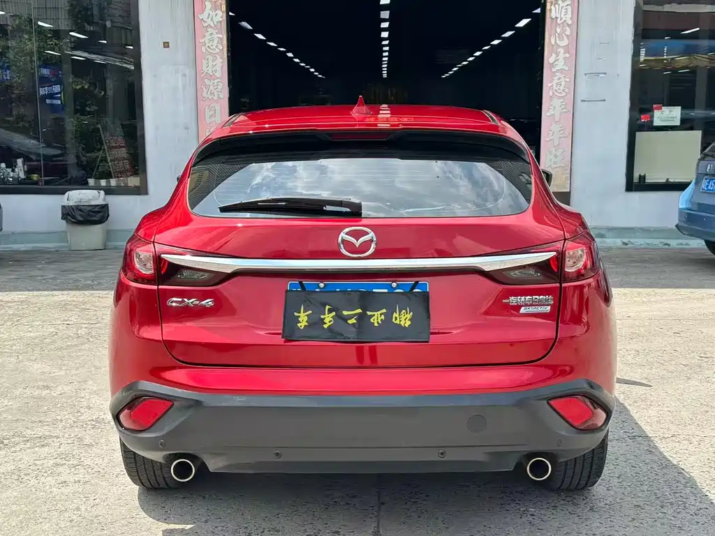MAZDA CX 4