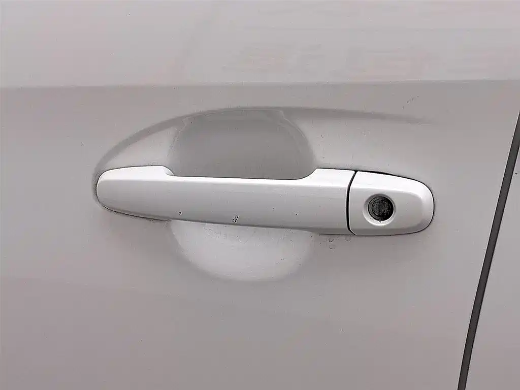 TOYOTA YARIS L ZHIXUAN