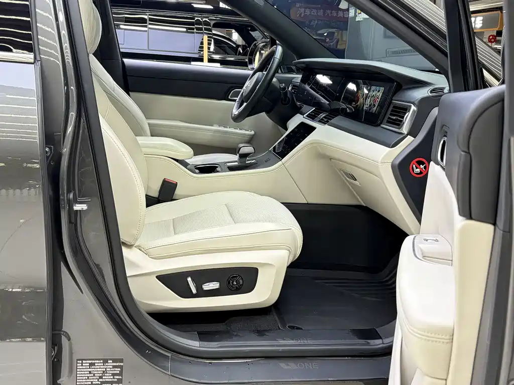 Li Auto Li ONE — миниатюра 5