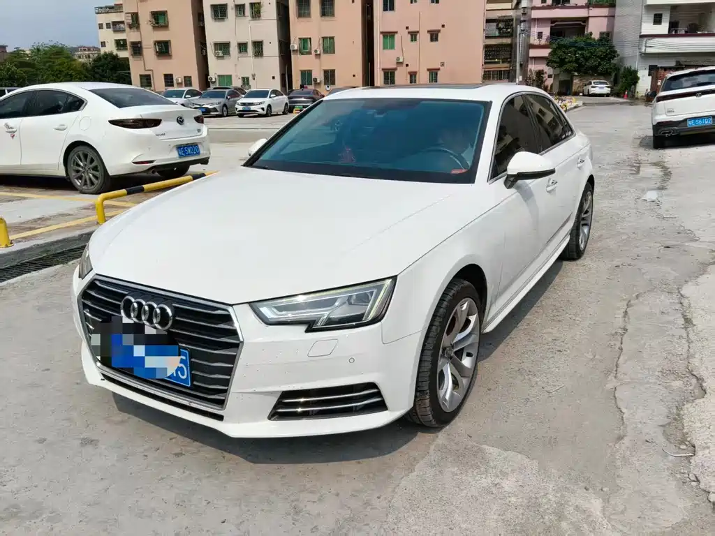 Audi A4L 2018
