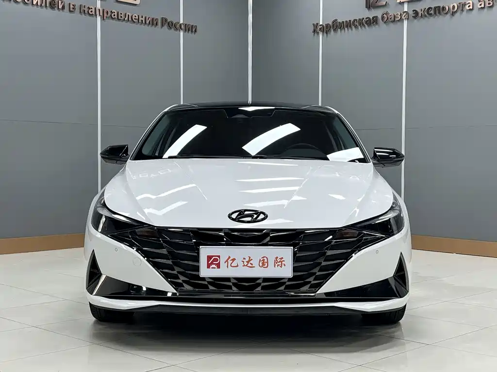Hyundai Elantra — миниатюра 2