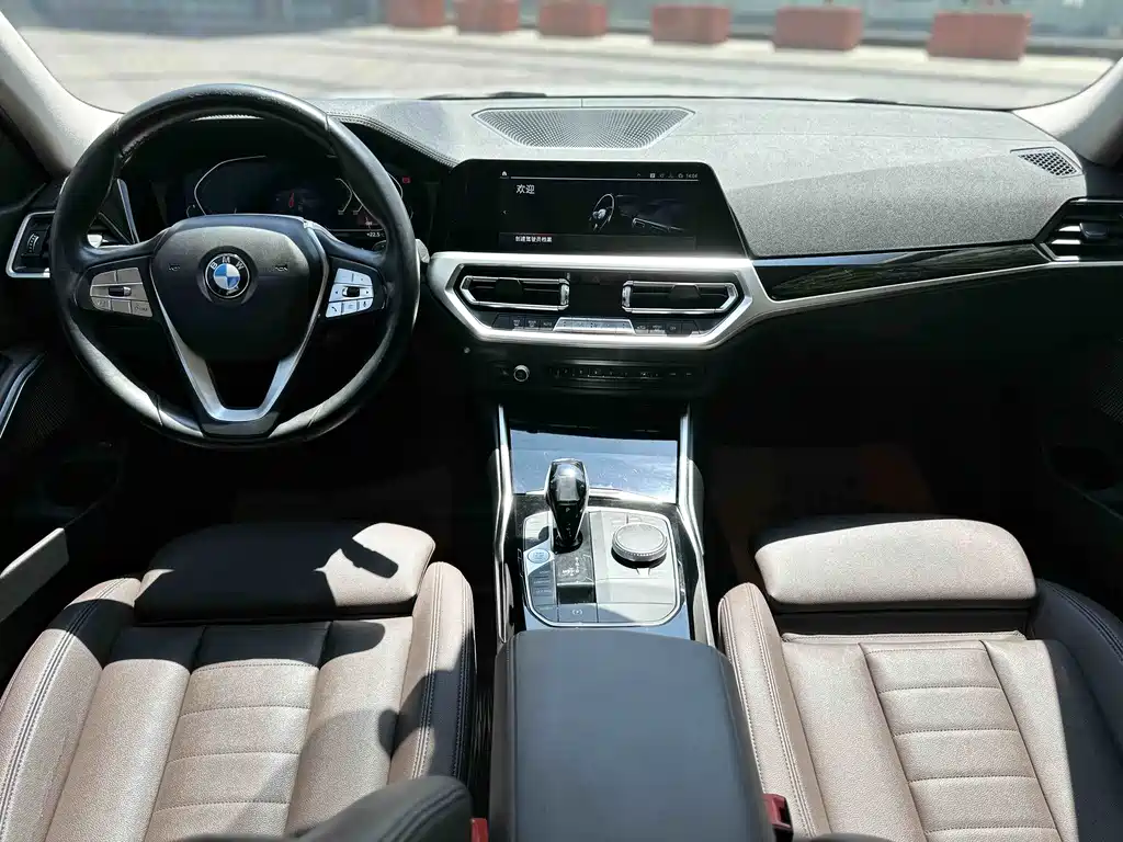 BMW 3 Series — миниатюра 4