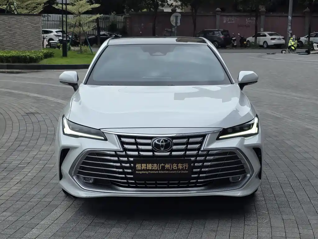 Toyota Avalon 2024 2.0L Luxury
