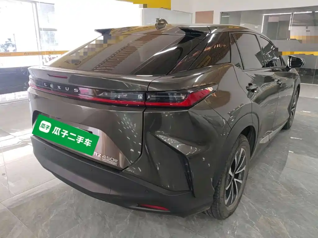 Lexus RZ — миниатюра 7