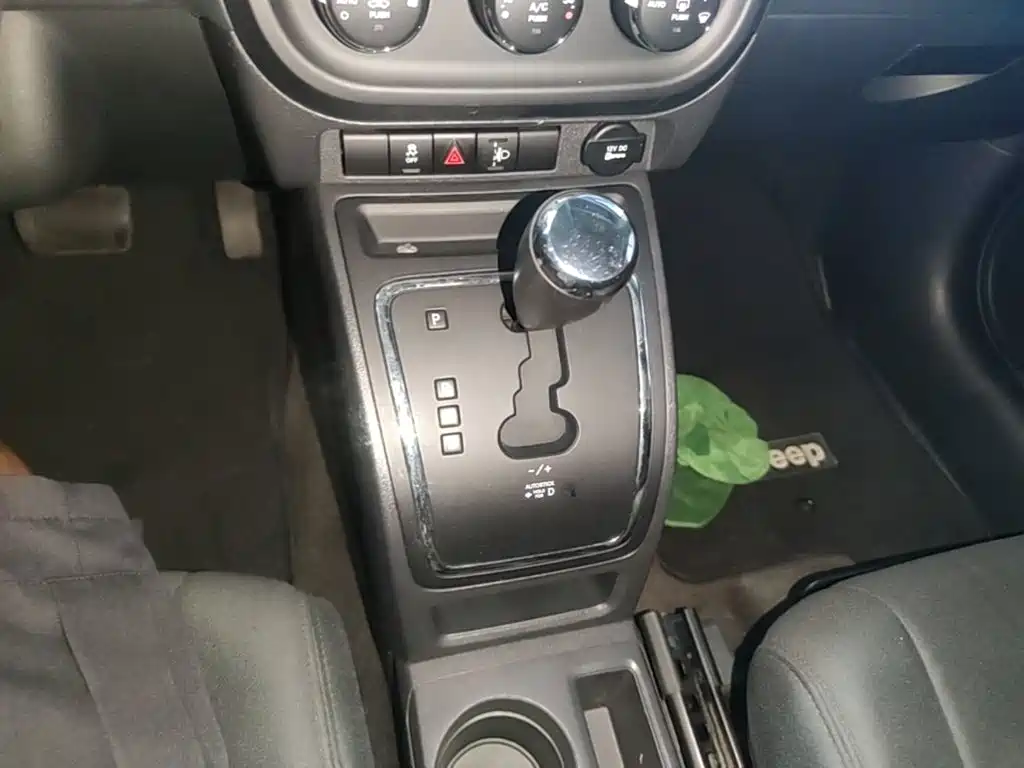 Jeep Patriot — миниатюра 14