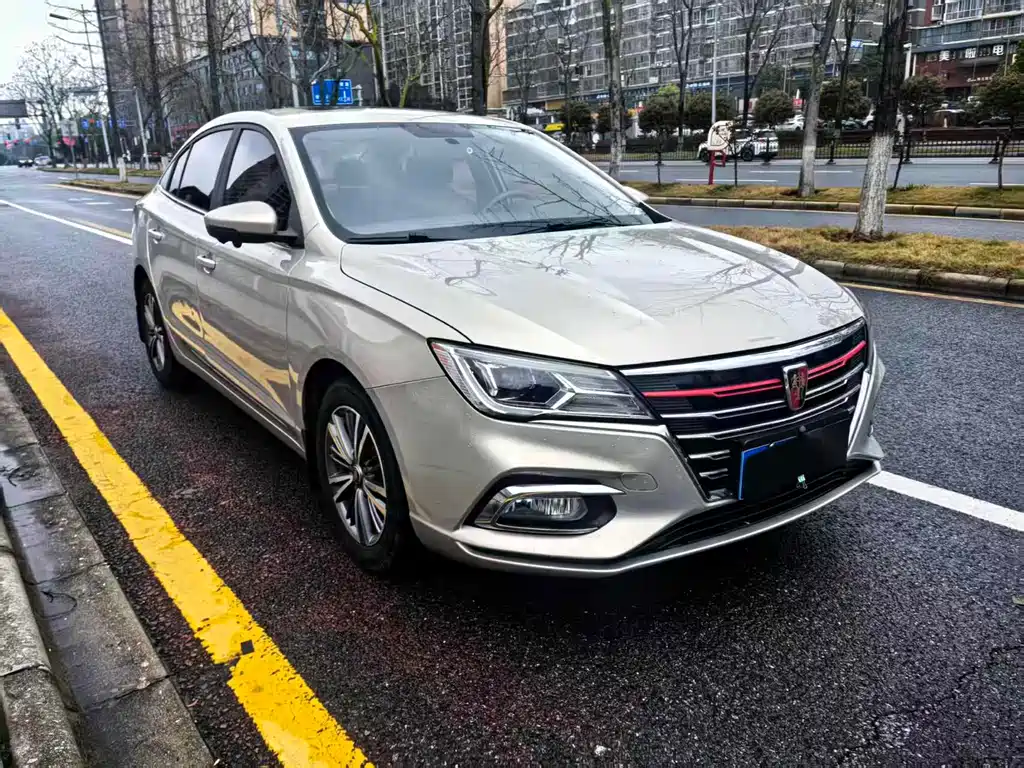Roewe i5 2019 1.5L AT 4G