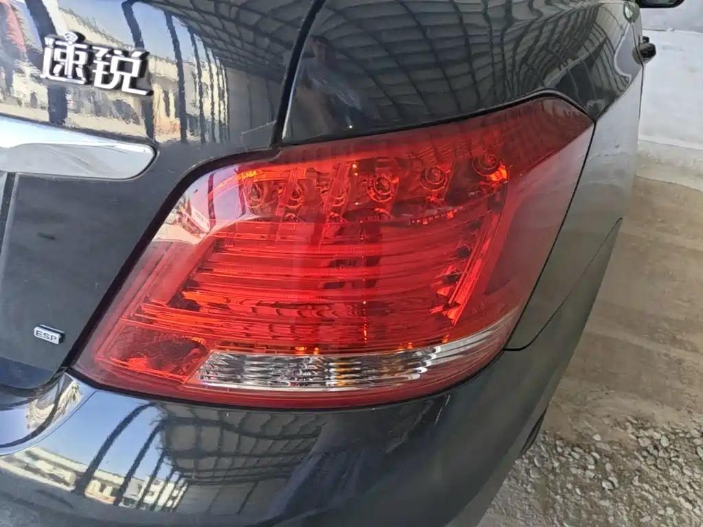 BYD Surui — миниатюра 8