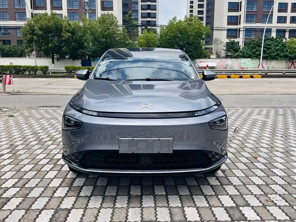 XPeng G3 — миниатюра 2