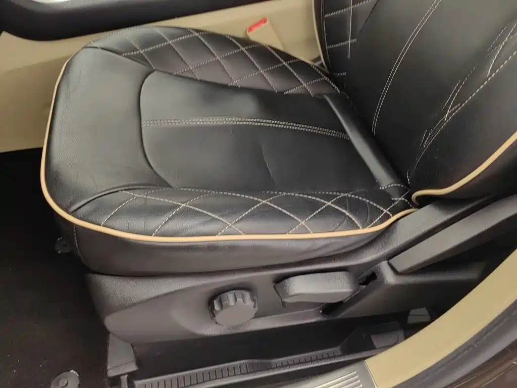 Ford Edge — миниатюра 20