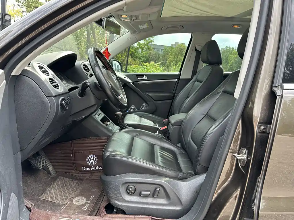 Volkswagen Tiguan — миниатюра 8
