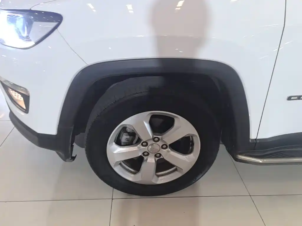 Jeep Compass — миниатюра 23