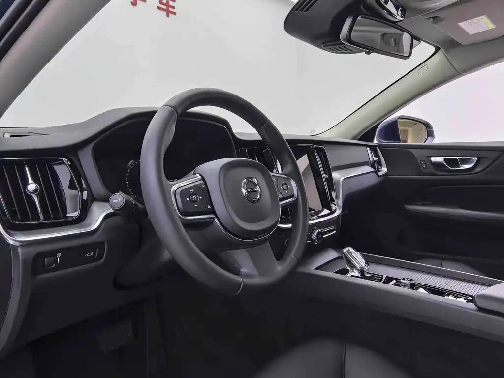Volvo S60 — миниатюра 17