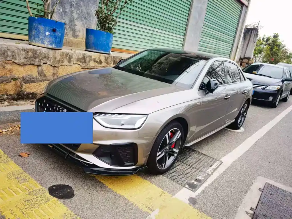 Audi A4L 2021