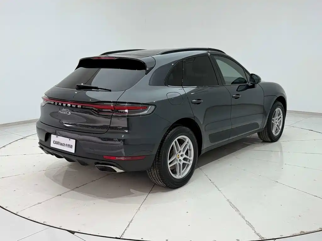 Porsche Macan — миниатюра 26