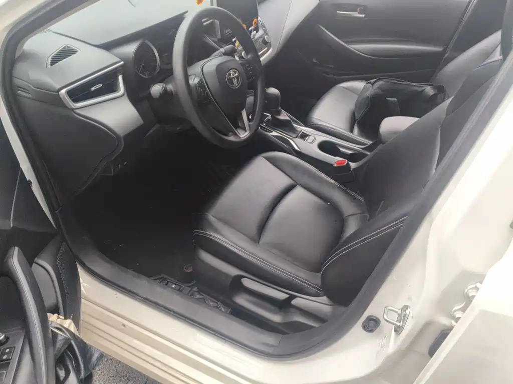 Toyota Corolla — миниатюра 12