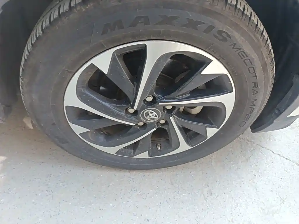 Toyota IZOA — миниатюра 23