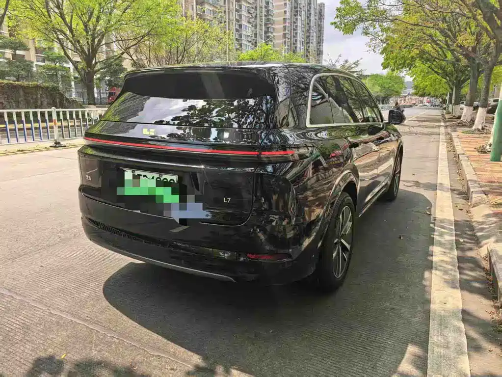 Li Auto IDEAL L7
