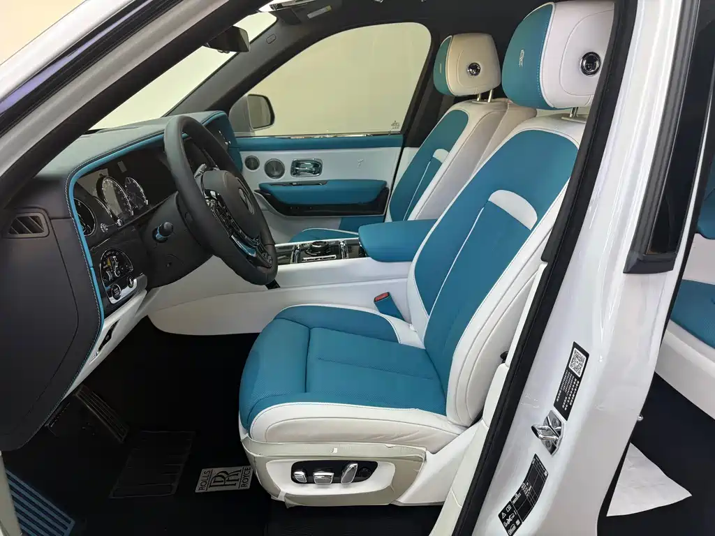 Rolls-Royce Cullinan Black Badge, фото 8