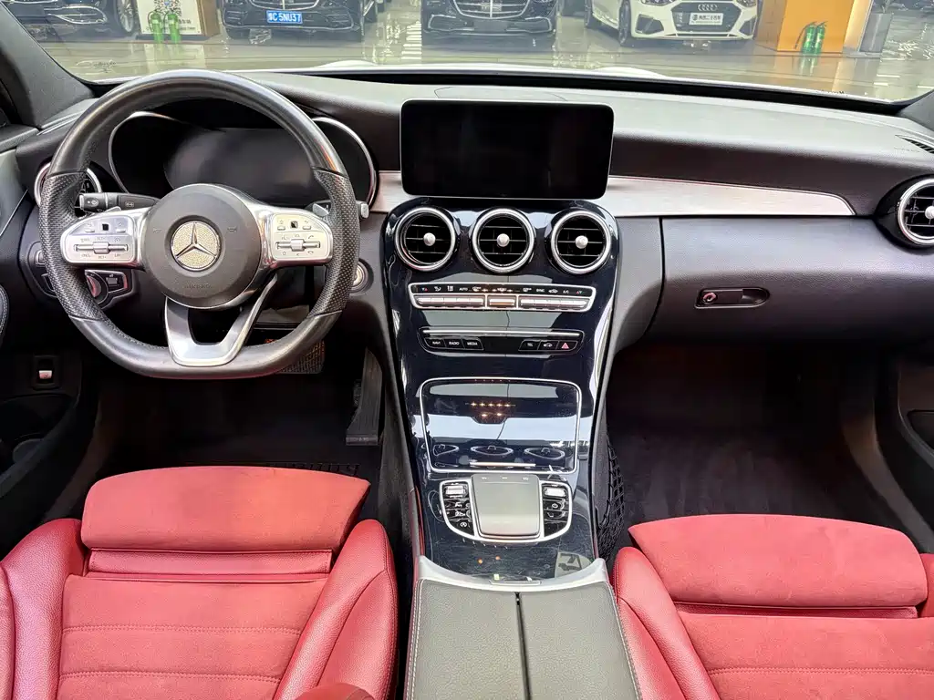 Mercedes-Benz C-Class — миниатюра 5